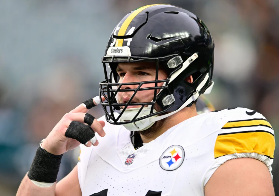 Pro Bowl Call Coming for Steelers Rookie Zach Frazier?