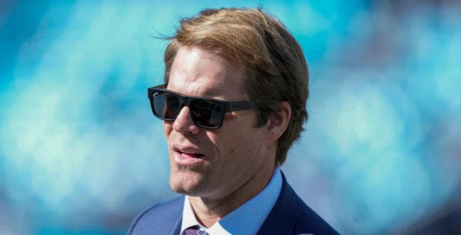 Greg Olsen opened up about the frustration of being demoted at Fox in favor of Tom Brady