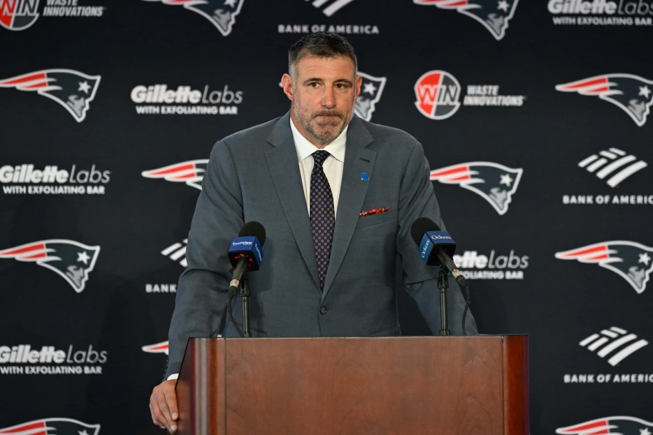 NFL Rumors: Bill Belichick’s Son’s Future Becomes Clear as Mike Vrabel Builds Staff in New England