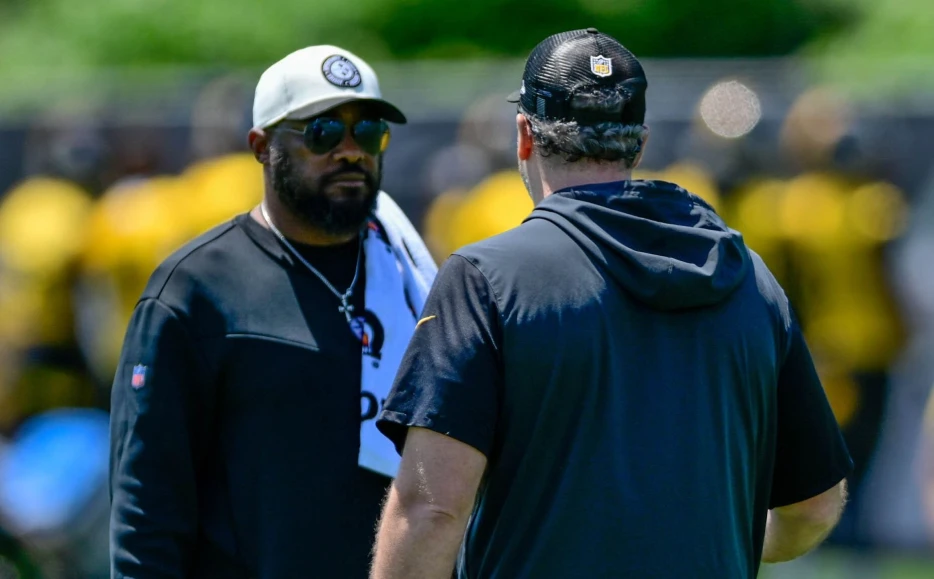 Ravens Add Another Veteran Voice to Coaching Staff as Steelers Stand Pat