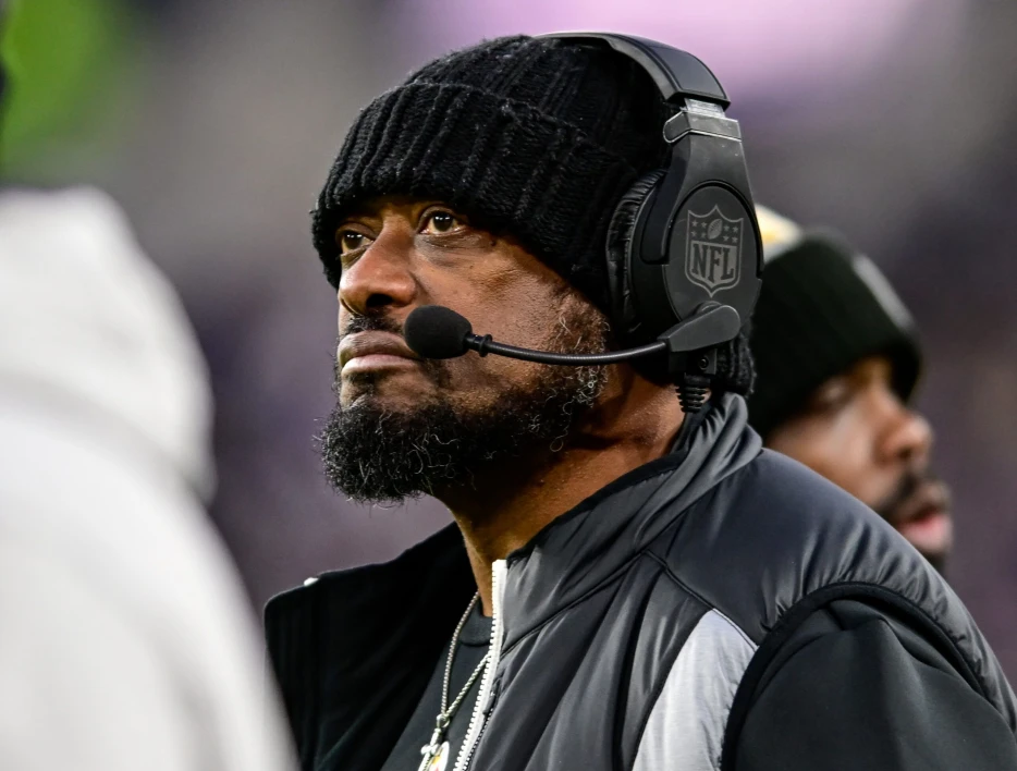 Three-Time Super Bowl Champion Blasts Mike Tomlin, Steelers