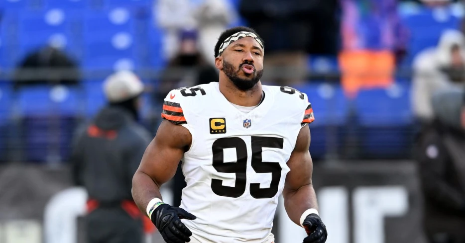 Browns DE Myles Garrett adds another DPOY award, joins Jim Brown in team history