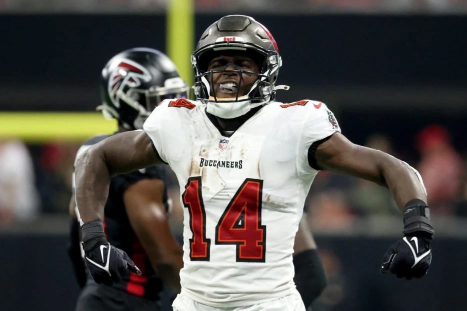 Buccaneers Expected To Try To Re-Sign WR Chris Godwin