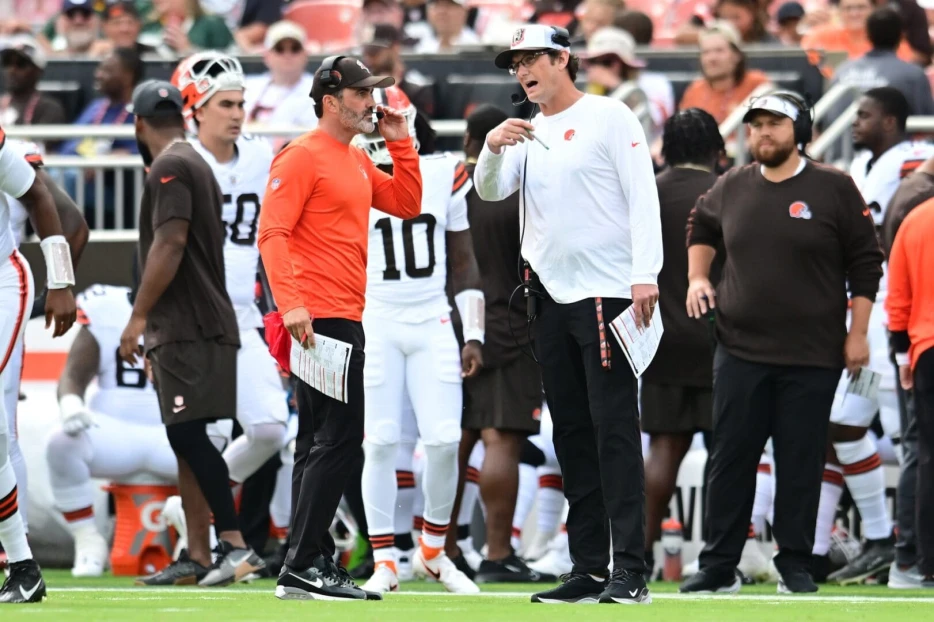 Cowboys Considering Former Browns OC Ken Dorsey For Same Role