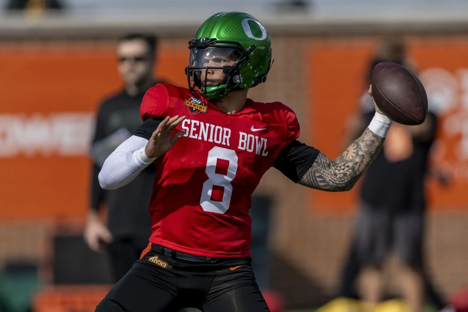 Dillon Gabriel Turns Heads With Senior Bowl Day Performance