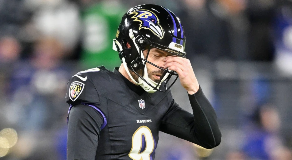 NFL Insider Reveals Text Message That Tipped Him Off About The Incoming Justin Tucker Bombshell Allegations Of Sexual Misconduct At Multiple Massage Spas