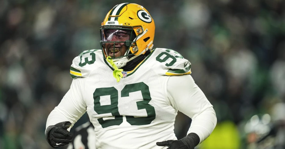 Packers Free Agency 2025: The case for re-signing T.J. Slaton