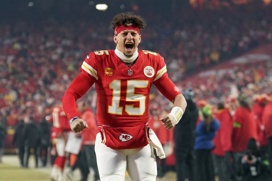 ‘I’m Sick RN….’ – Patrick Mahomes’ Wild Reaction to Massive Three-Team NBA Trade