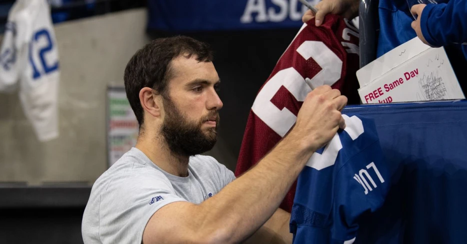 Former QB Andrew Luck signs Colts’ infamous, since taken down ‘2014 AFC Finalist’ banner