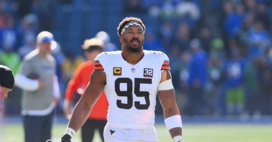 NFL offseason frenzy begins: Myles Garrett requests trade from Browns