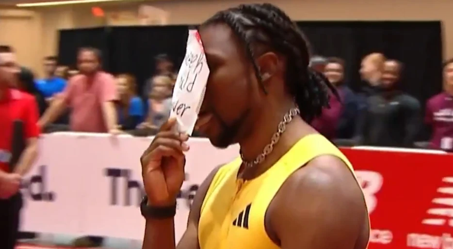 Olympic Champion Noah Lyles Calls Out Tyreek Hill With Brutal 3-Word Sign After Winning Men’s 60M Race At Indoor Track And Field Event