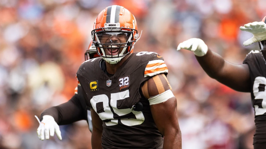 Patriots Should Pursue Myles Garrett Trade While Retaining This Asset