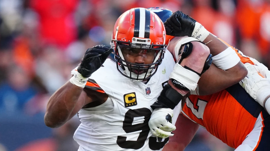 Why Patriots Acquiring Myles Garrett From Browns Feels Far-Fetched