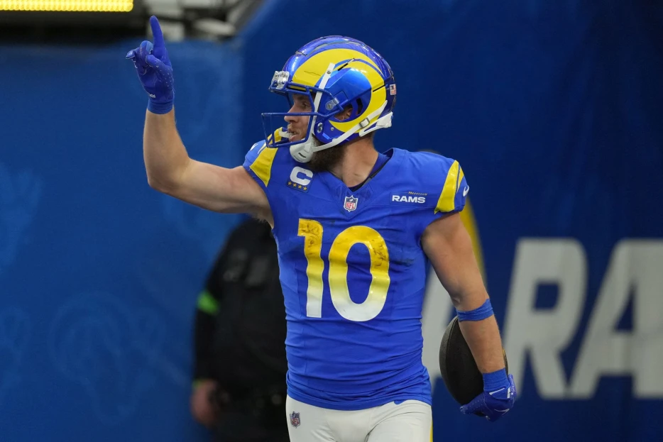 Cooper Kupp announces that Rams are trying to trade him