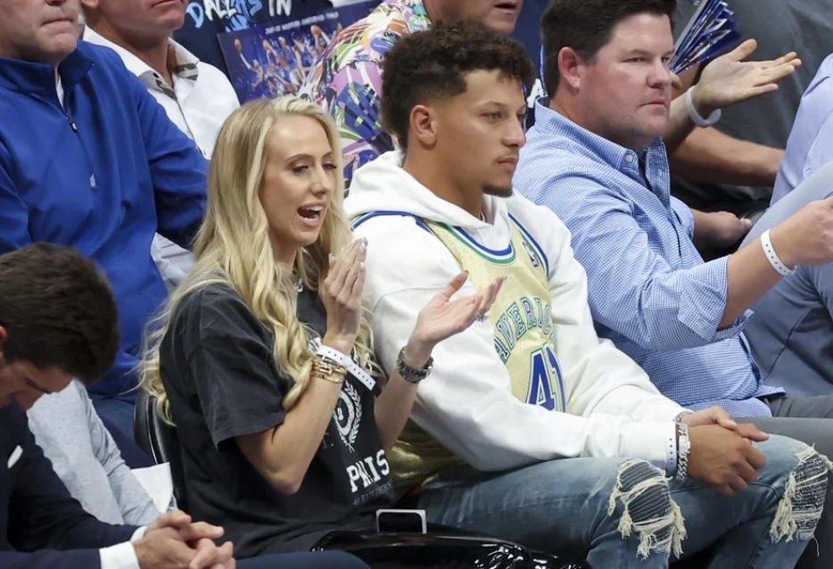 ‘It Hurts Me’ — Mavericks Fan Patrick Mahomes Makes Feelings Known About Surprise Luka Dončić Trade to Lakers