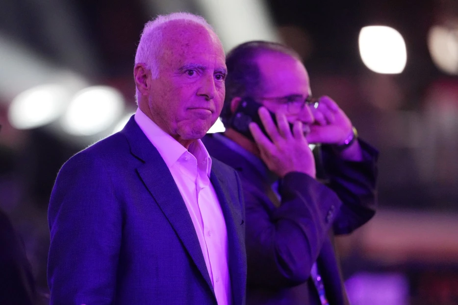 ‘Never Say Never’ – Eagles Owner Jeffrey Lurie Breaks Silence on Rumors He May Purchase Storied $6 Billion NBA Franchise