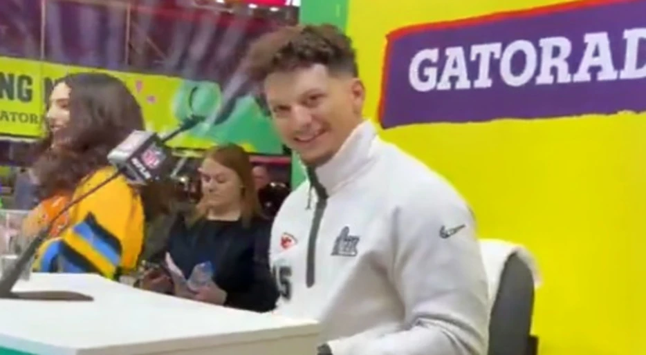 Reporter Did Patrick Mahomes Dirty With His Brutally Disrespectful Question About The NFL Refs That Turned Awkward Fast