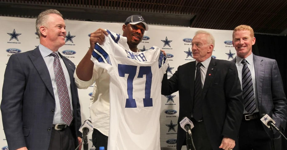 The Cowboys history at head coach may signal who they draft in the first round