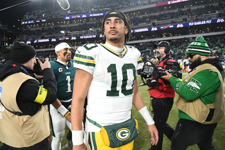 Packers’ $48,000,000 Star Drops Blunt Analysis on Jordan Love’s 2024 Season After Playoff Exit vs. Eagles