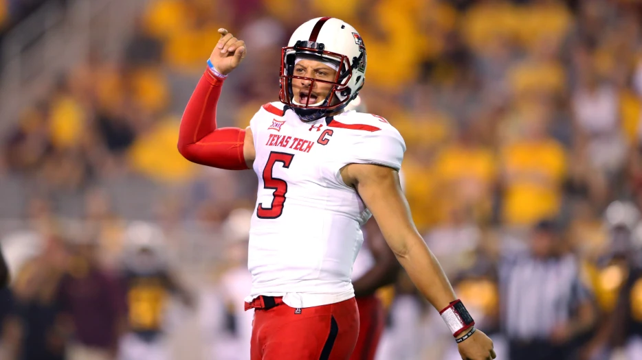 Patrick Mahomes Calls Out Tommy Tuberville Lie About Recruiting Him To Texas Tech