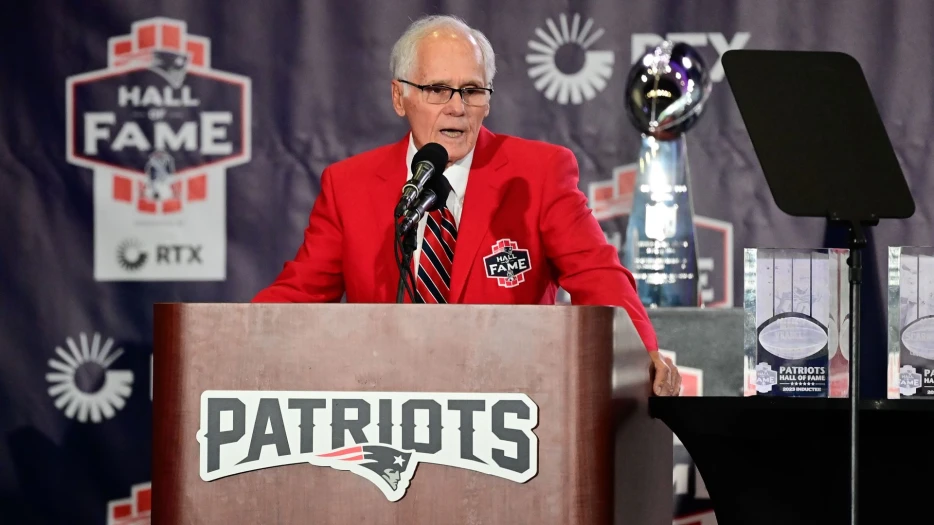 Patriots Hall Of Famer Has Surprising Response To Big Rumor