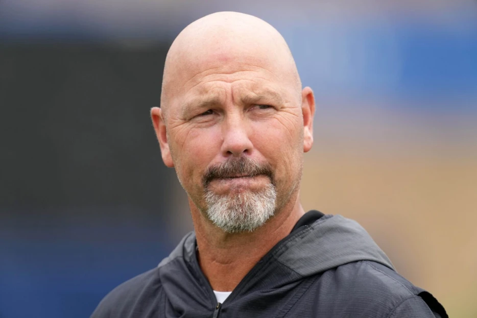 49ers Adding Gus Bradley To Coaching Staff