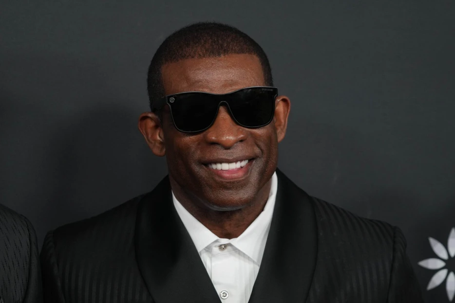 NFL Legend Deion Sanders Speaks on Eli Manning’s HOF Snub With 8-Word Reaction