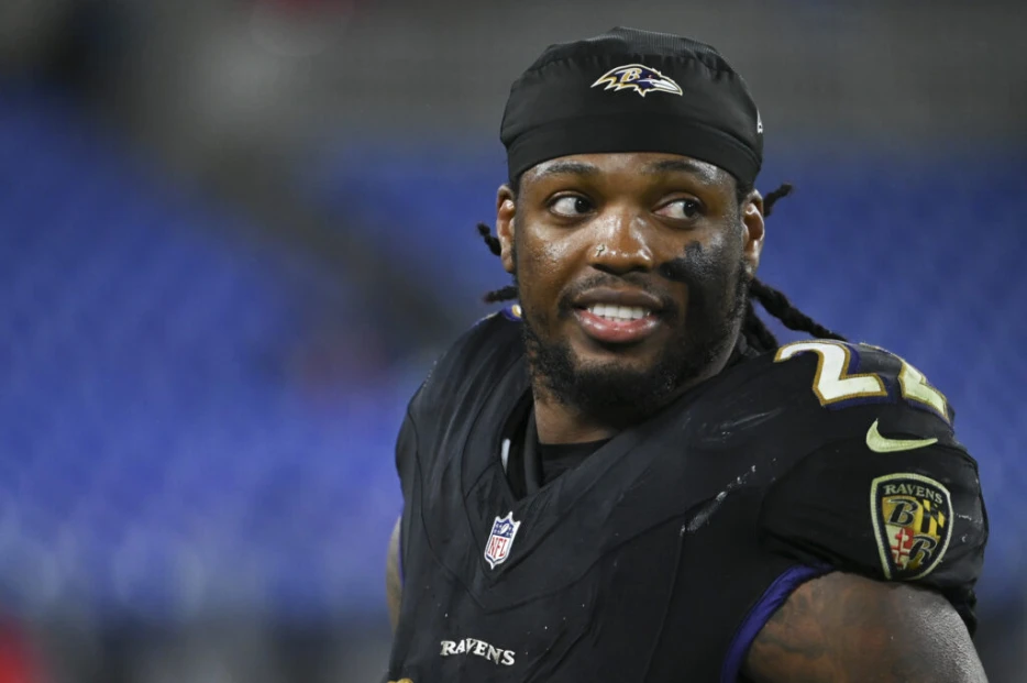 RB Derrick Henry Hopes To Finish Career With Ravens