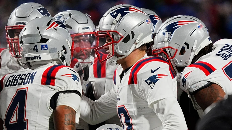 Drew Bledsoe Predicts When Patriots Will Return To Contention