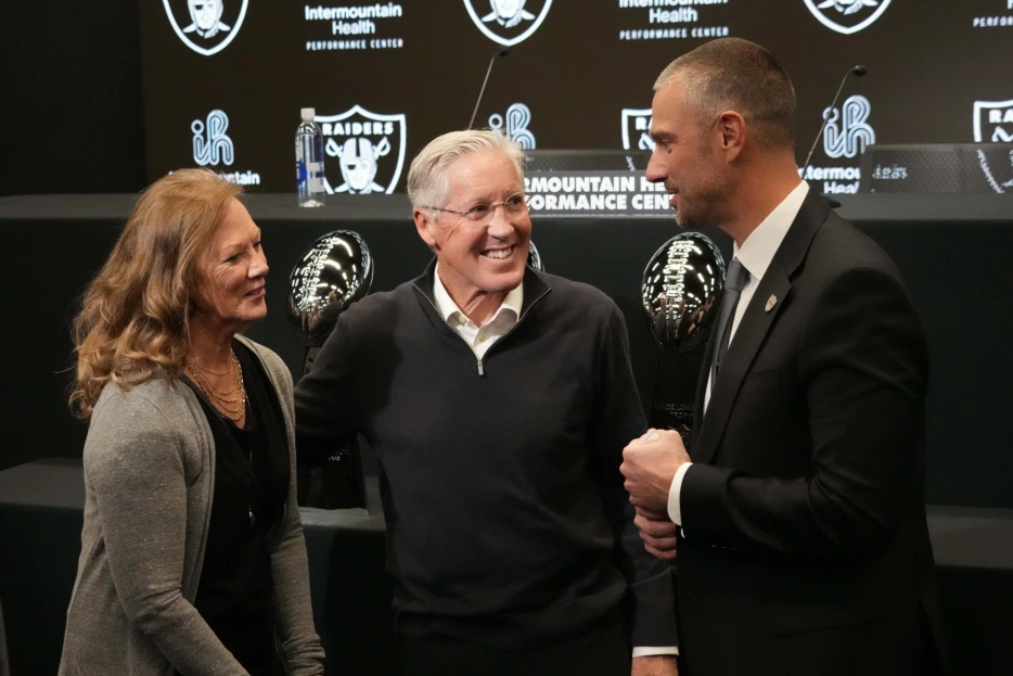 Las Vegas Raiders Predicted To Go Off-Script With Bold Skill Player Pick in Round 1 of 2025 NFL Draft