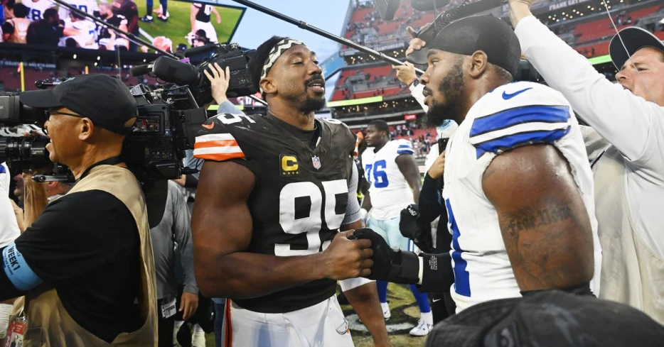 Micah Parsons says he would take less on new deal for Cowboys to get Myles Garrett