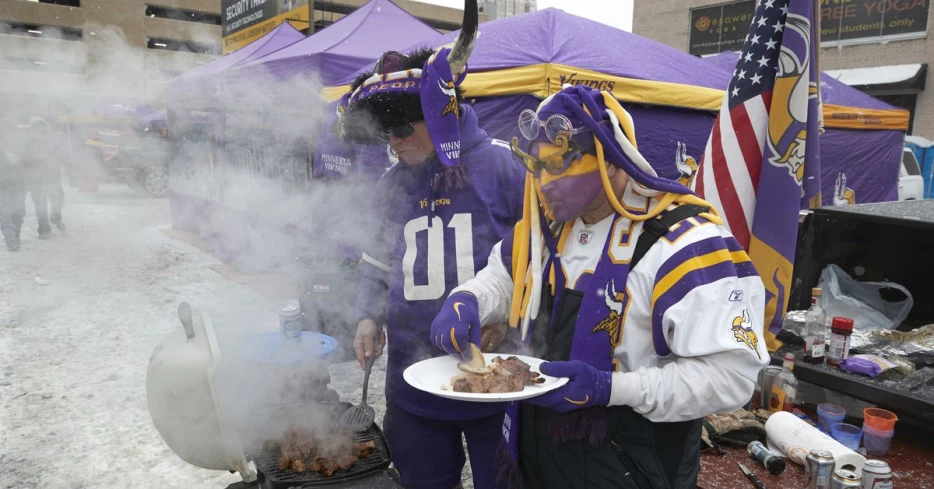 Vikes Views: What are You Eating Super Bowl Sunday?