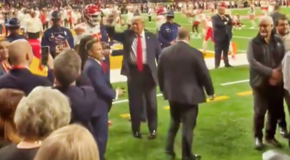 Chiefs Star Chris Jones Got Called Out Following His Behavior Towards Donald Trump On The Field Before Super Bowl 59