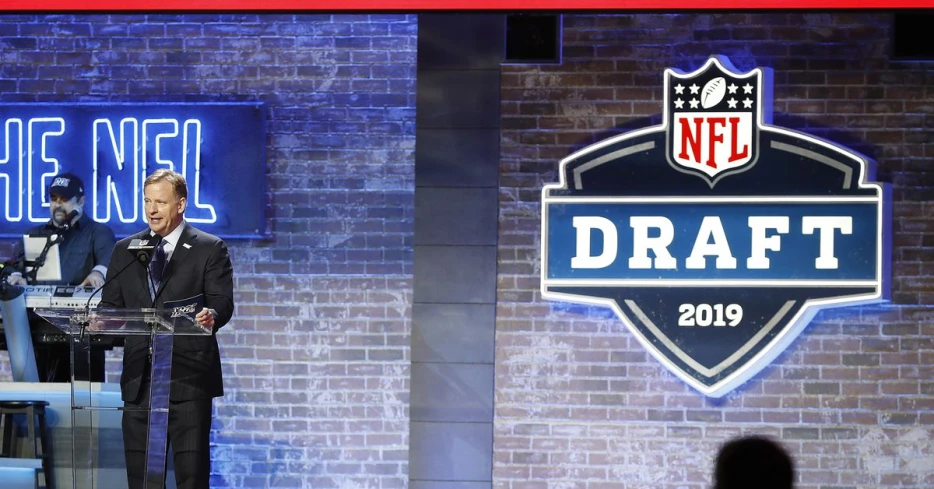 Complete First Round NFL Draft Order Set