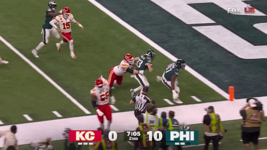 Cooper DeJean intercepts Patrick Mahomes and returns for TD, extending Eagles lead vs. Chiefs in Super Bowl LIX | NFL Highlights