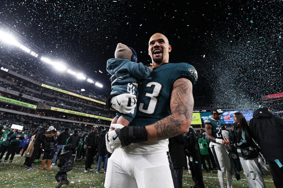 Eagles Star Zack Baun Reflects on ‘Wild Year’ That Culminated in a Super Bowl Victory