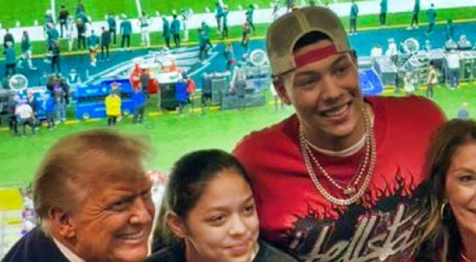 Everyone Said The Same Thing After Jackson Mahomes Was Spotted Taking A Photo Alongside Donald Trump