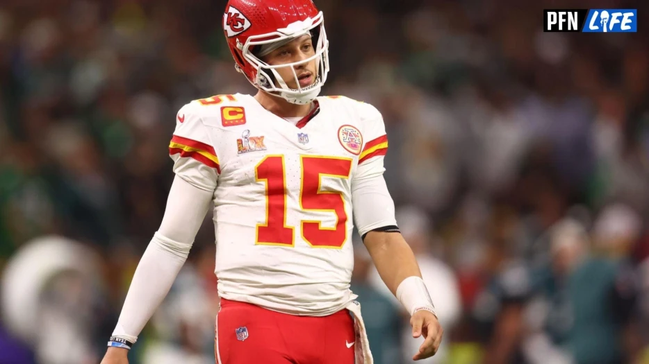 ‘He Been Playing Bad All Season’ – NFL Fans React to Robert Griffin’s Take on Patrick Mahomes