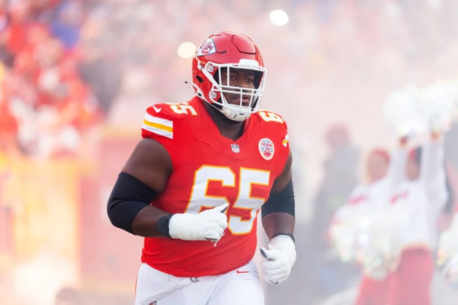 Chiefs Expecting RG Trey Smith To Depart In Free Agency