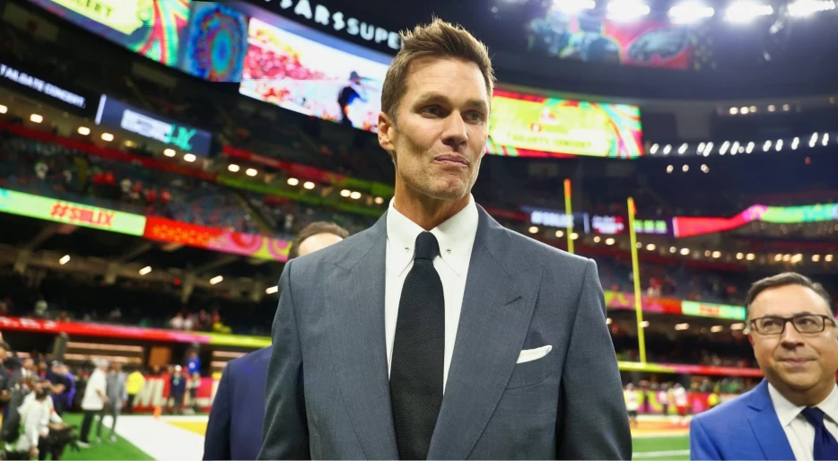 Does Tom Brady’s Youthful Look Fuel Plastic Surgery Rumors?