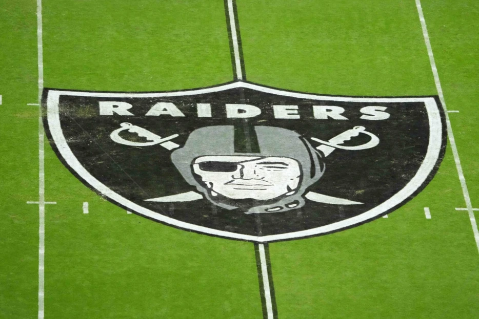 Raiders Officially Announce 2025 Coaching Staff