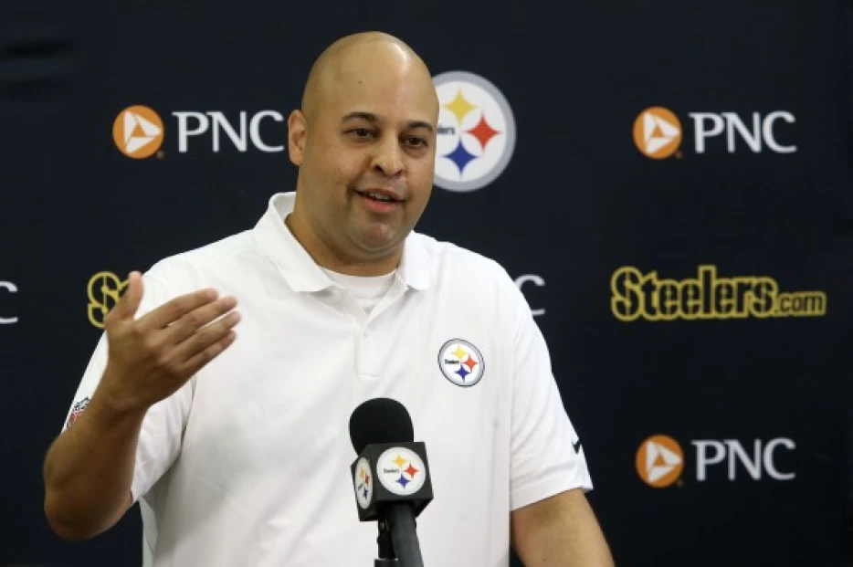 Ranking all 32 teams (including the Steelers) on salary cap space