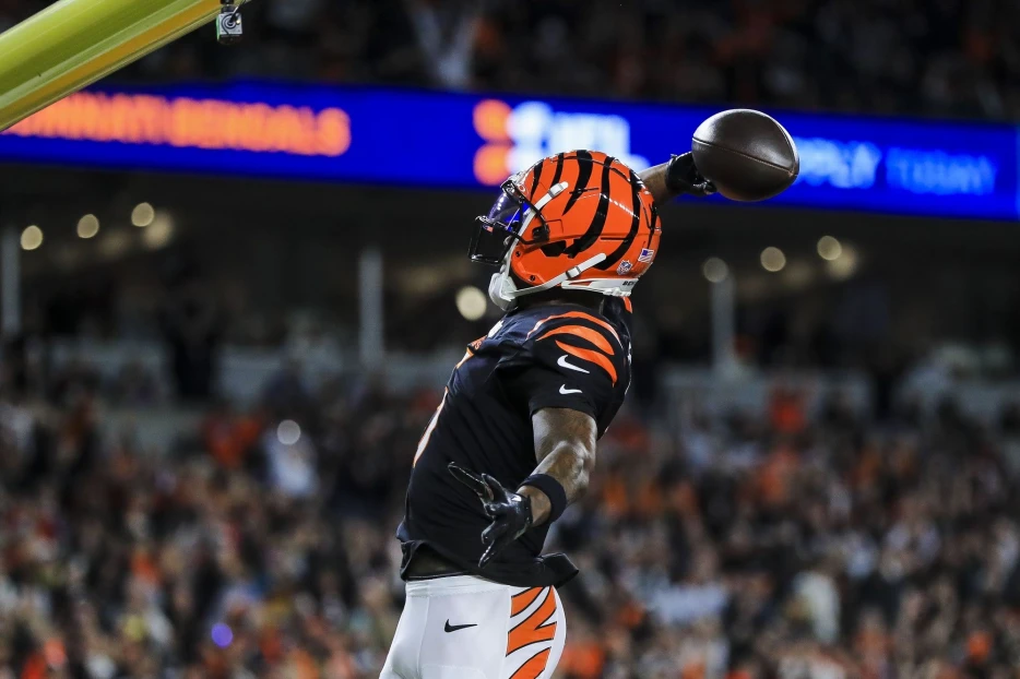 Bengals Predicted To Select 24-TD Stud WR To Replace Tee Higgins in 1st Round of 2025 NFL Draft