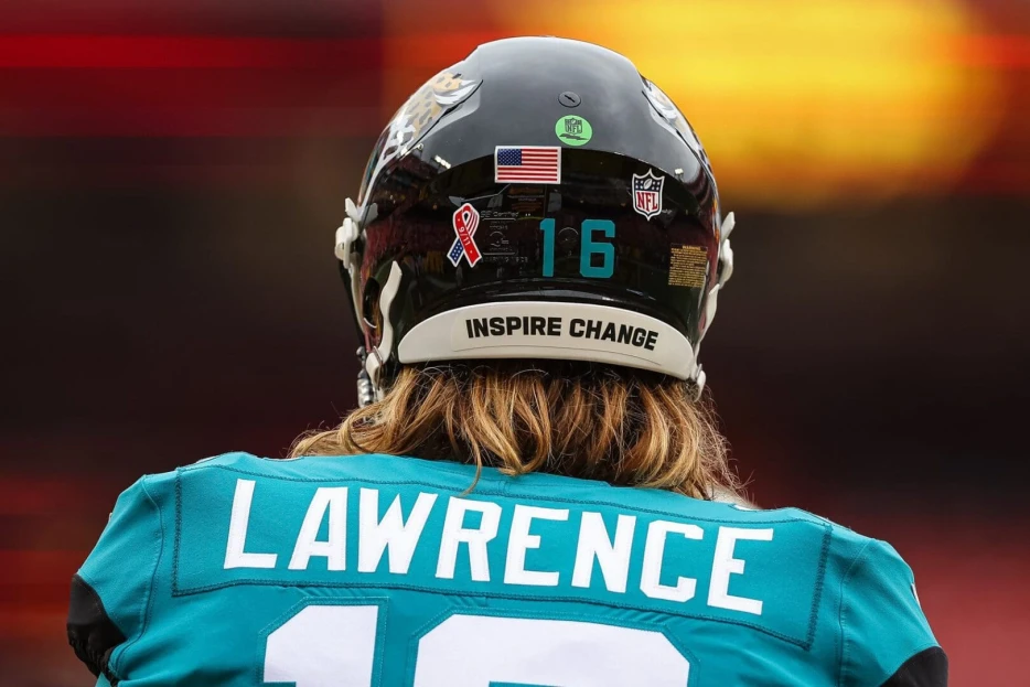 Jaguars Call Idea Of Trading Trevor Lawrence ‘Ridiculous’