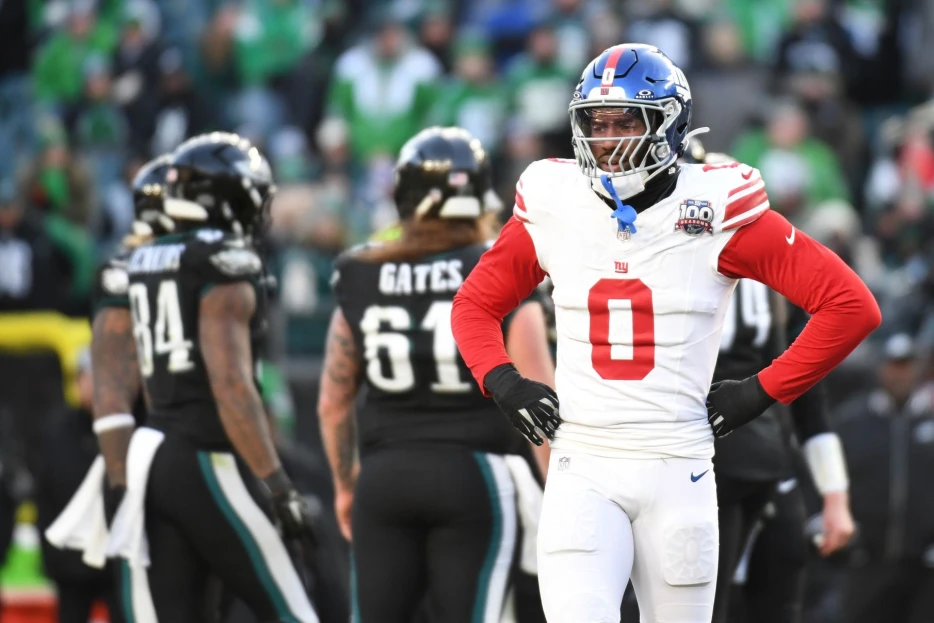 NFL Insider Wonders if Giants Can Land $79.3 Million QB-WR Duo: ‘What Are the Odds They Both Land in New York?’