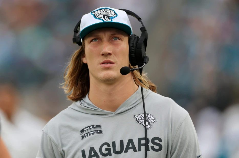 ‘No Chance’ – Steelers, Jaguars Sources Rip ‘Ridiculous’ Report That Pittsburgh Tried To Trade for $55 Million QB Trevor Lawrence