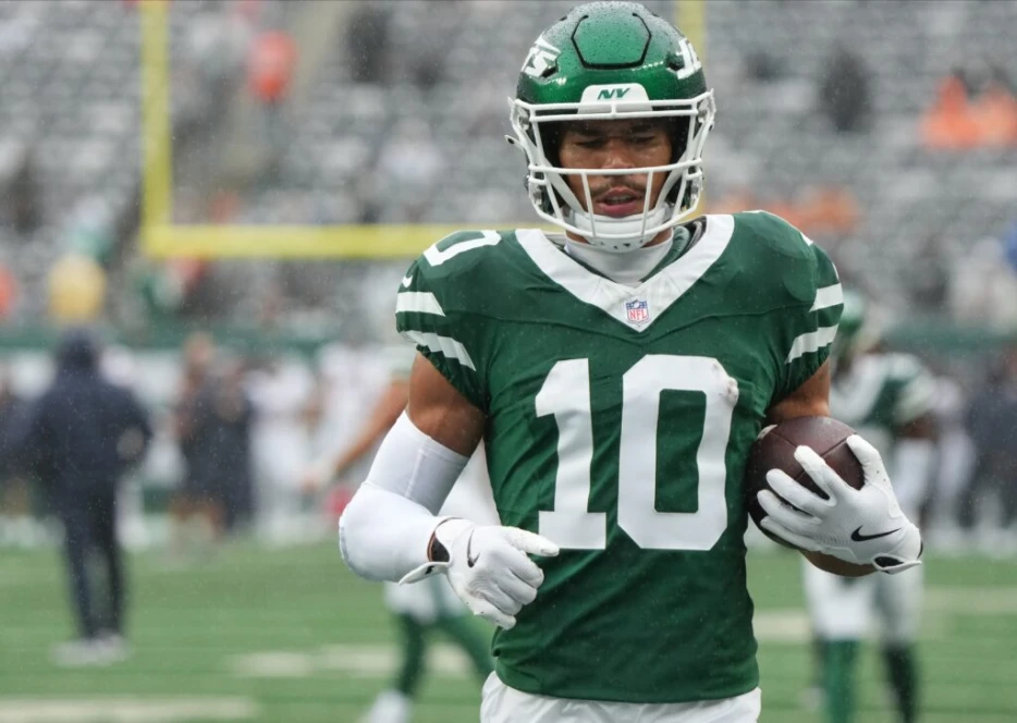 Jets Likely To Release Allen Lazard; Garrett Wilson’s Future Less In Doubt?