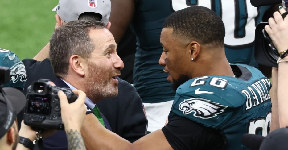 The Linc - Cowboys and Giants fans call for their teams to “be more like the Eagles”