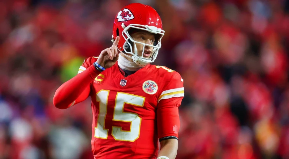 Why Does Patrick Mahomes Wear His Helmet So High And Is Extra Large? Here’s The Reason Behind It