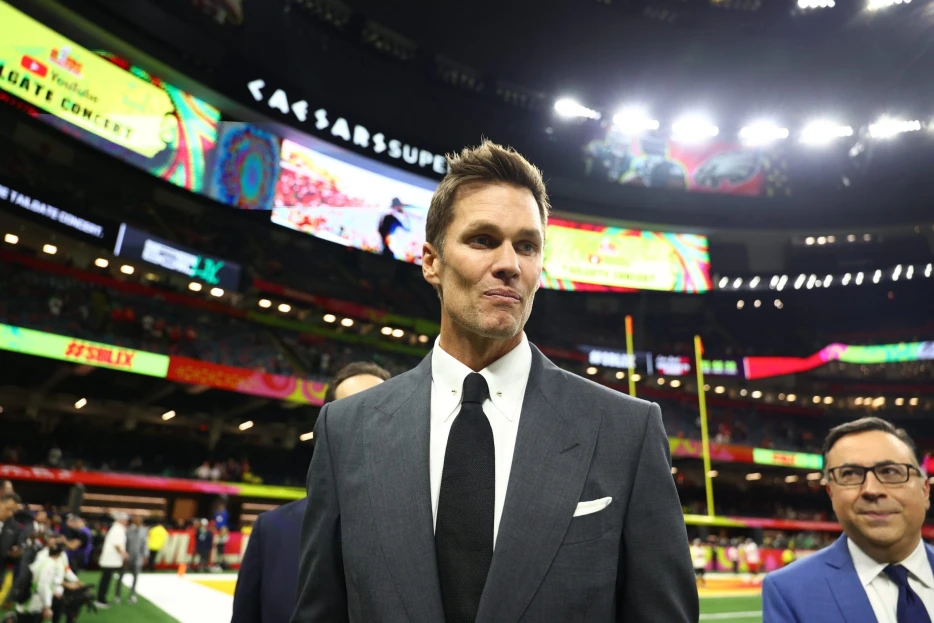 8 Highest-Paid Sports Broadcasters: Where Does Tom Brady’s $37.5 Million Salary Rank?